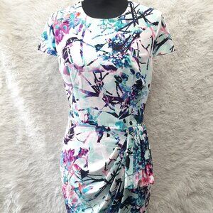 Bebe Women's Floral Cap Sleeve Wrap Style Knee Length Dress Size 8